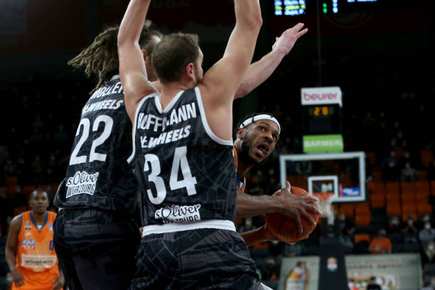 而在接下来 而在接下来