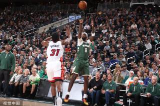 在他上赛季 在他上赛季